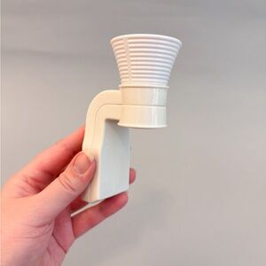 Bath & Body Works Classic White Fluted Wallflower Plug